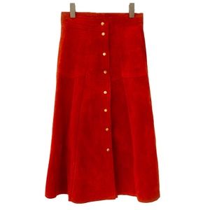 VINTAGE 70's Suede wrap and snap skirt